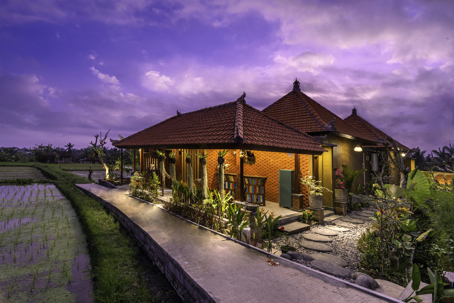 Dhananjaya Hospitality