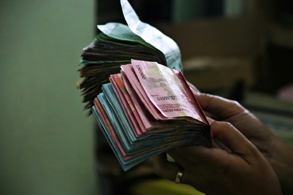 What is the Official Currency in Bali