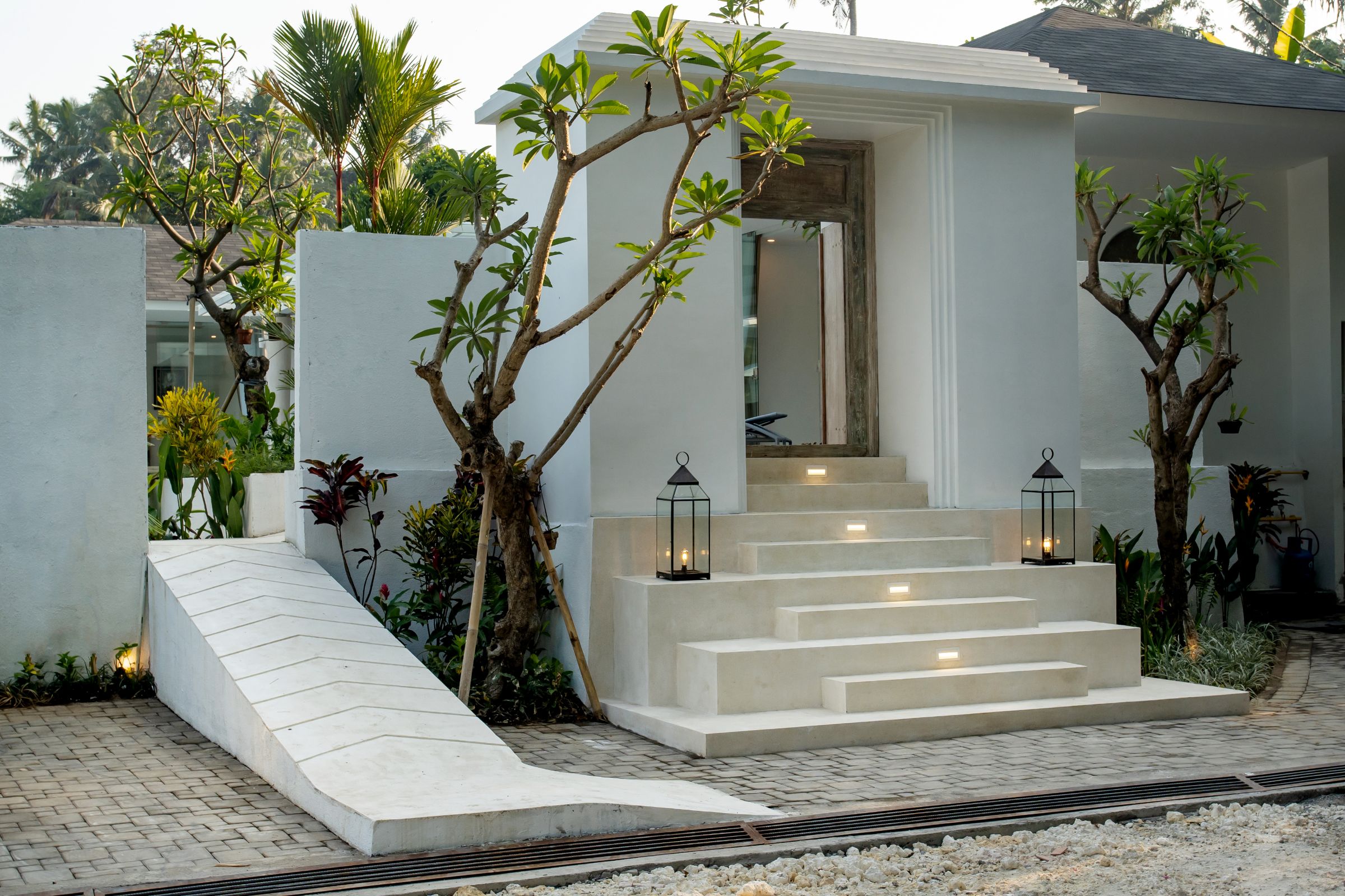 AR Villa Sayan