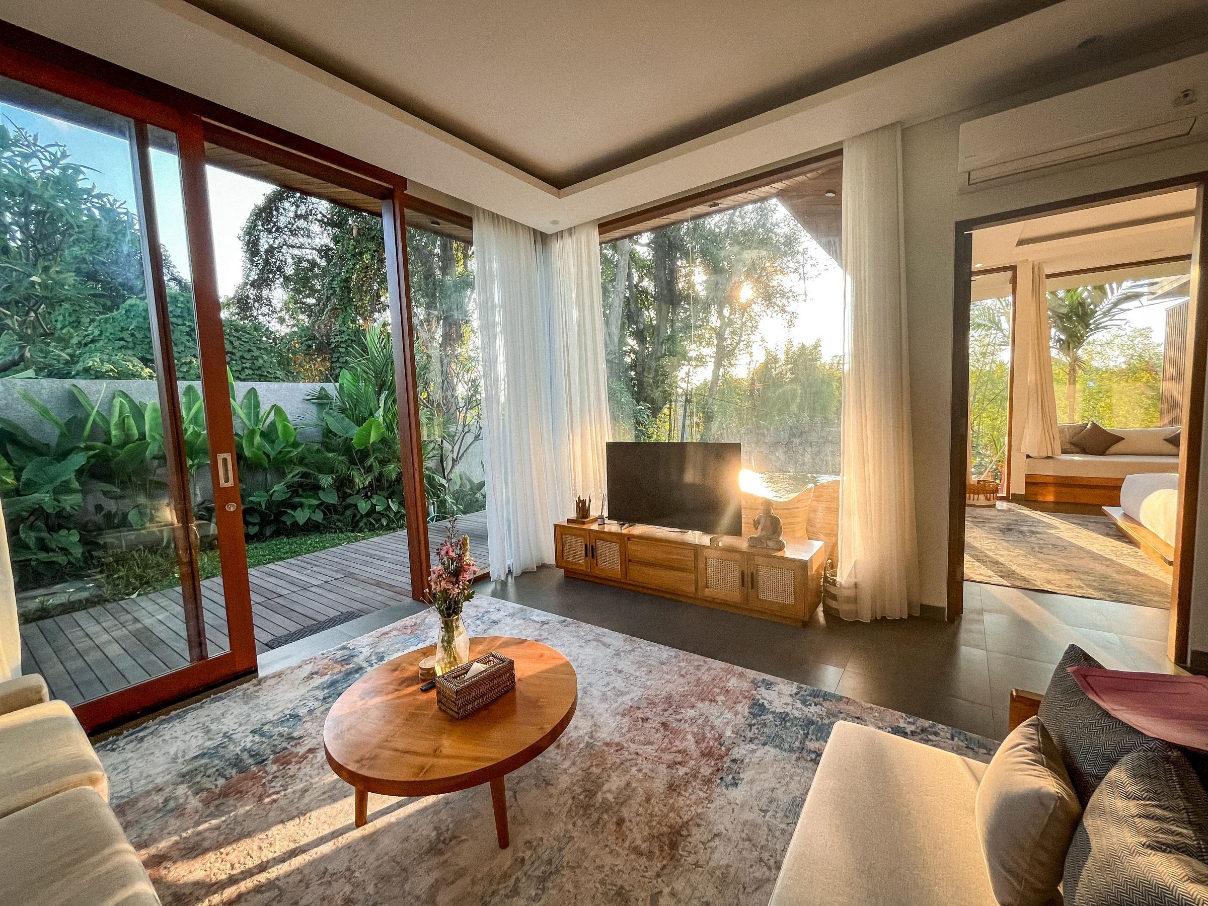 Villa Suarga des Anicca By Omkara