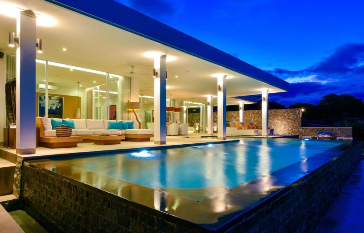 Deep Blue Villa